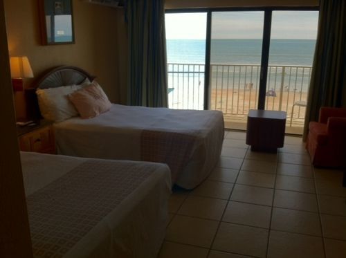 Makai Beach Hotel 2*